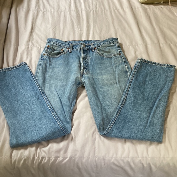 True Vintage Levi’s 501 - Picture 5 of 17